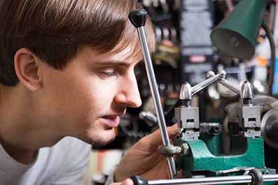 inding a 24/7 Car Locksmith Brooklyn Park